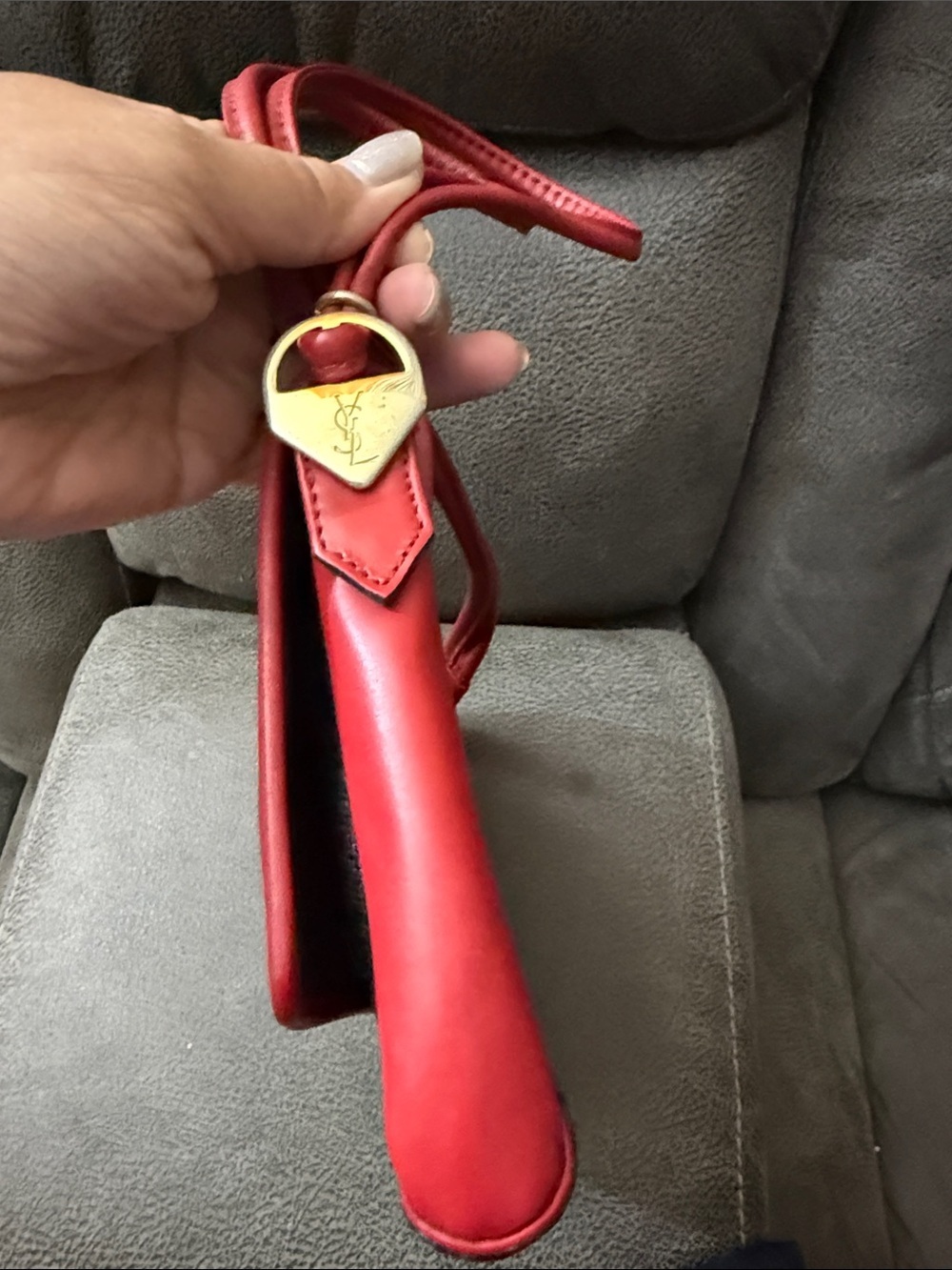 YSL Red Two-Tone Women's Shoulder Bag - Picture 4 of 9